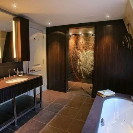 Vatican-apartment דירה